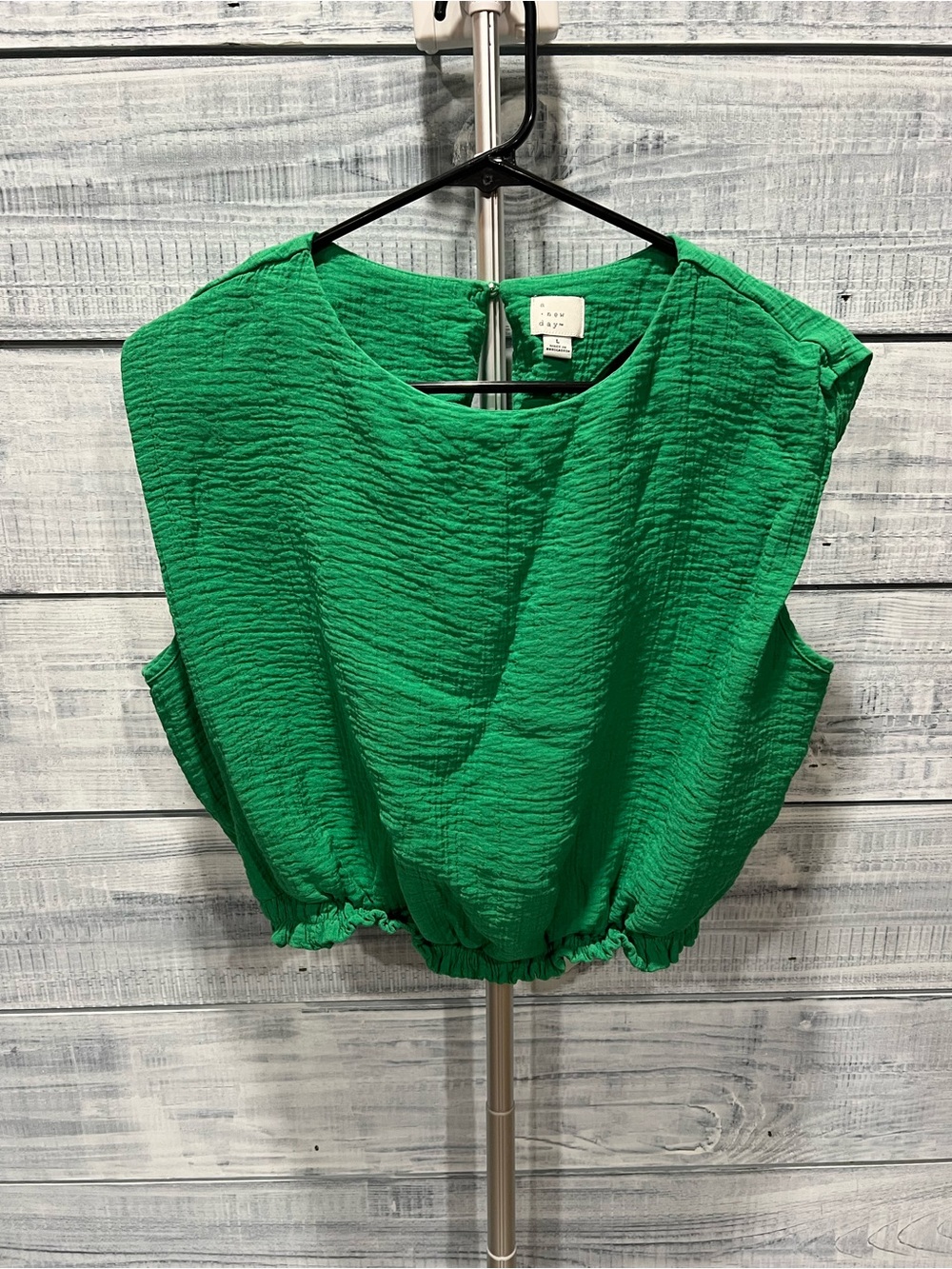 a new day Green Textured Sleeveless Crop Tank Top